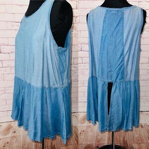 Blocked Denim Blue Tank Size Xl
Summer Office Casual Church Beach Trendy
Unique